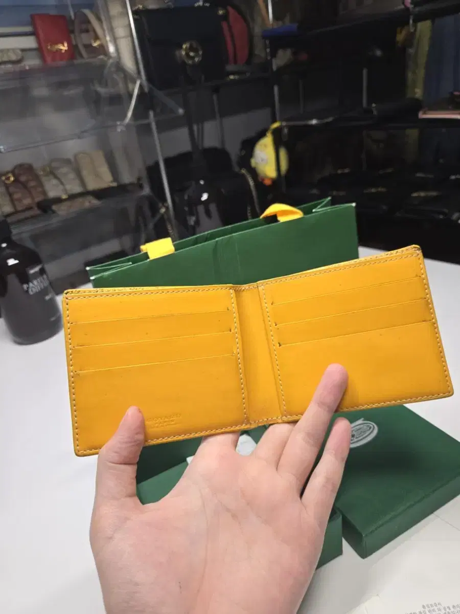thumbnail-6
